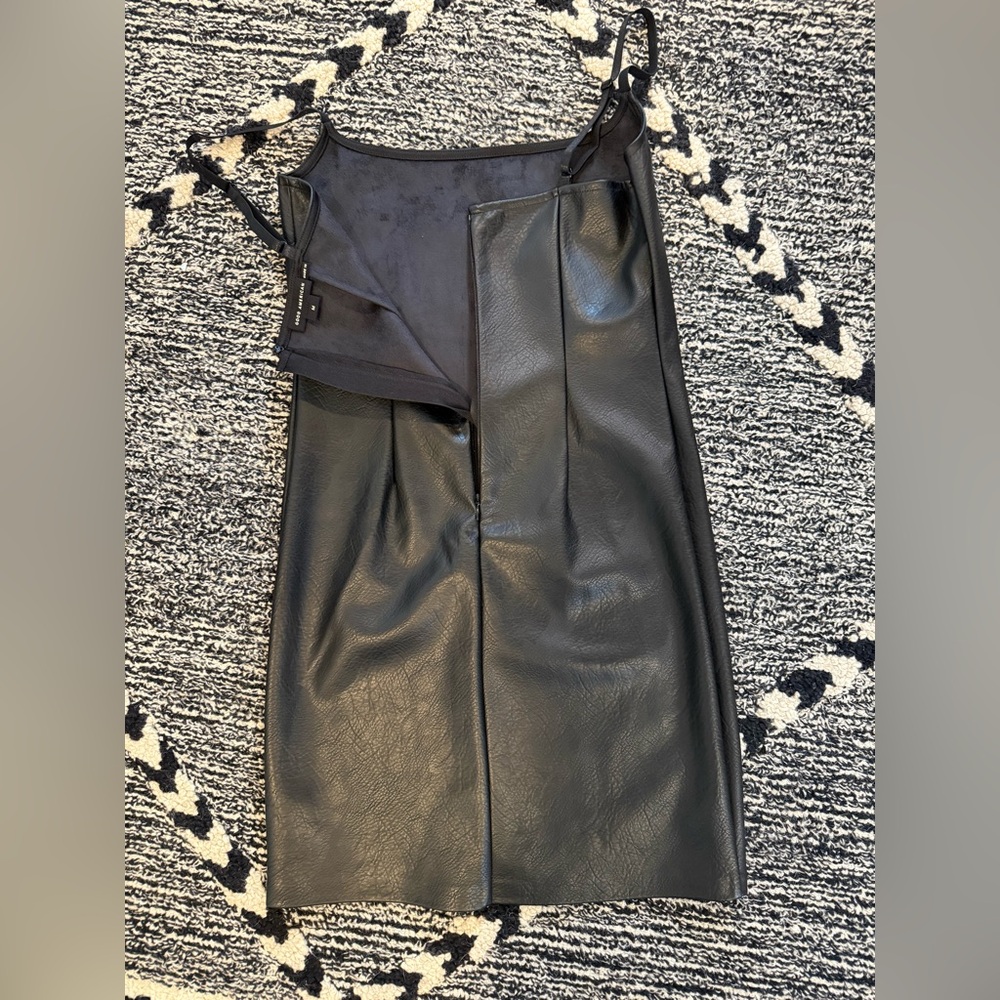Good American Black Faux Leather Mini Dress Size M - Picture 8 of 10